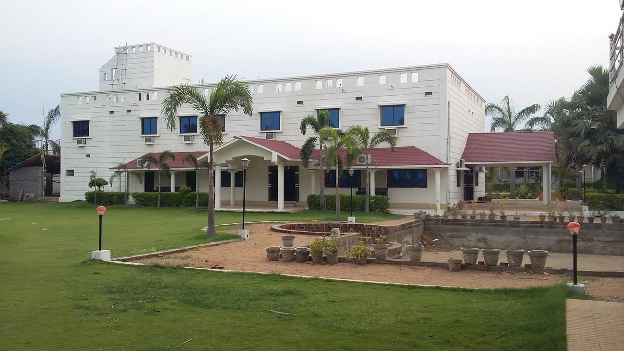 Swayam Resort Balangir Exterior foto